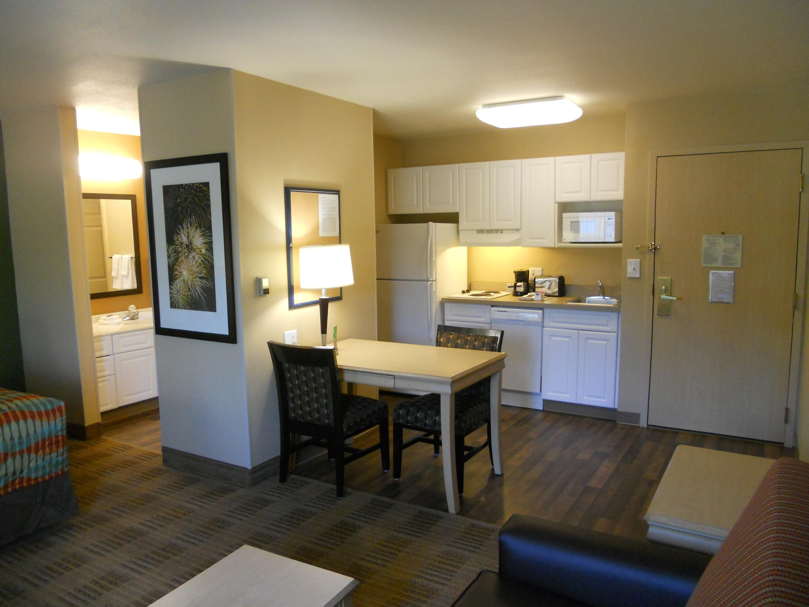 Extended Stay America Suites - Orlando - Convention Center - Universal Blvd Williamsburg Exterior photo