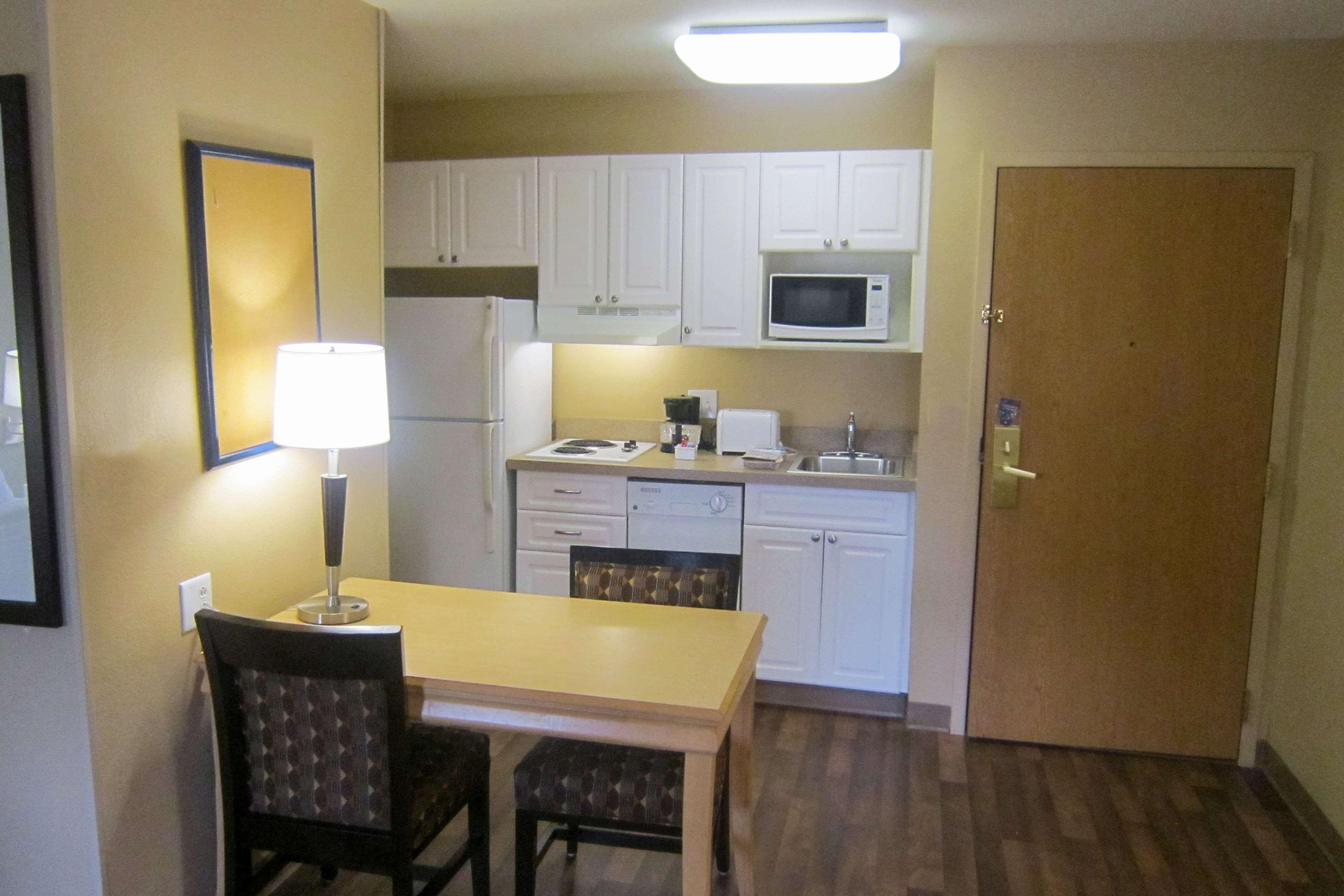 Extended Stay America Suites - Orlando - Convention Center - Universal Blvd Williamsburg Exterior photo