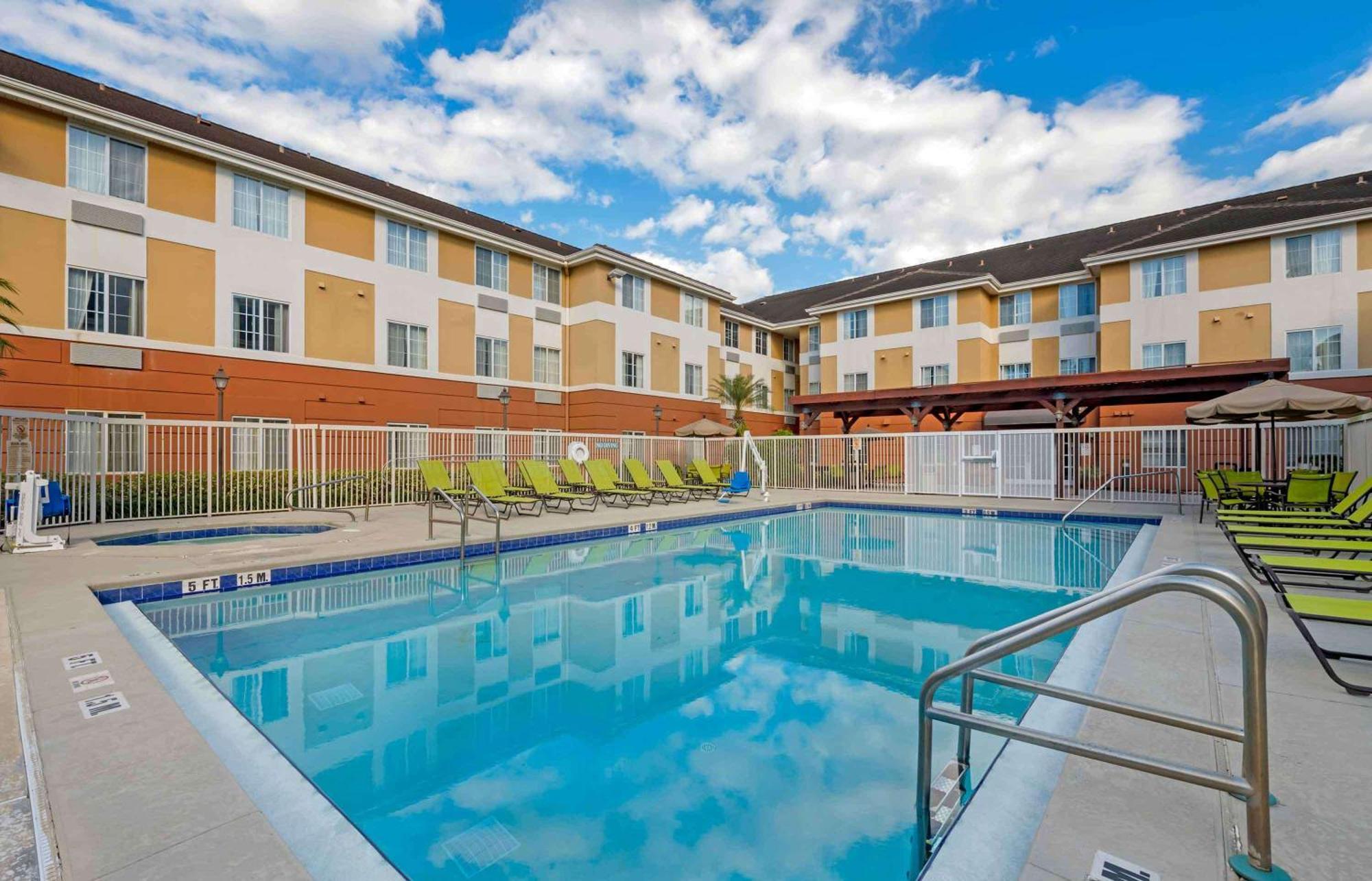 Extended Stay America Suites - Orlando - Convention Center - Universal Blvd Williamsburg Exterior photo